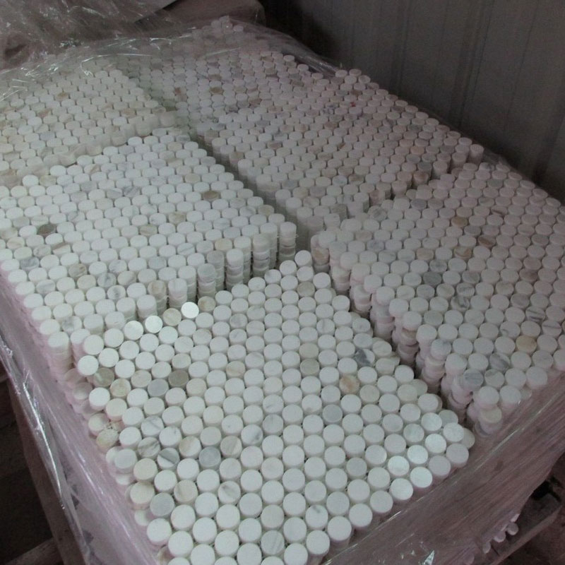 bathroom penny round mosaic tiles in marble material
