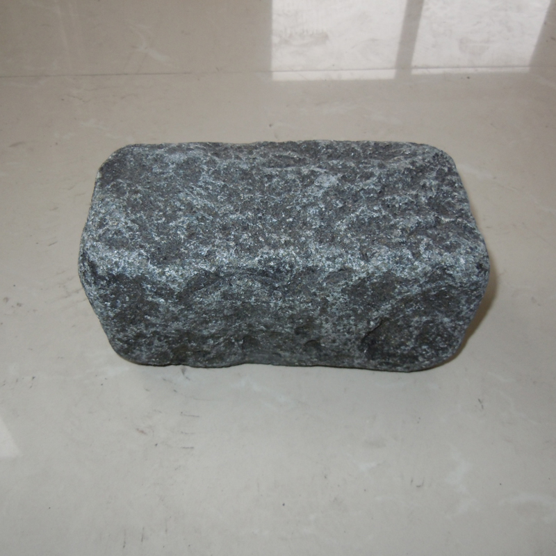 10x15cm split black granite basalt cobble